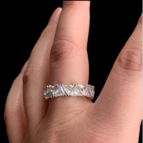 TRILLION CUT DIAMOND ETERNITY RING - Picture 5 of 7